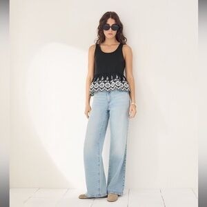 🌙 B102 - Rw&Co Sleeveless Top With Eyelet Peplum